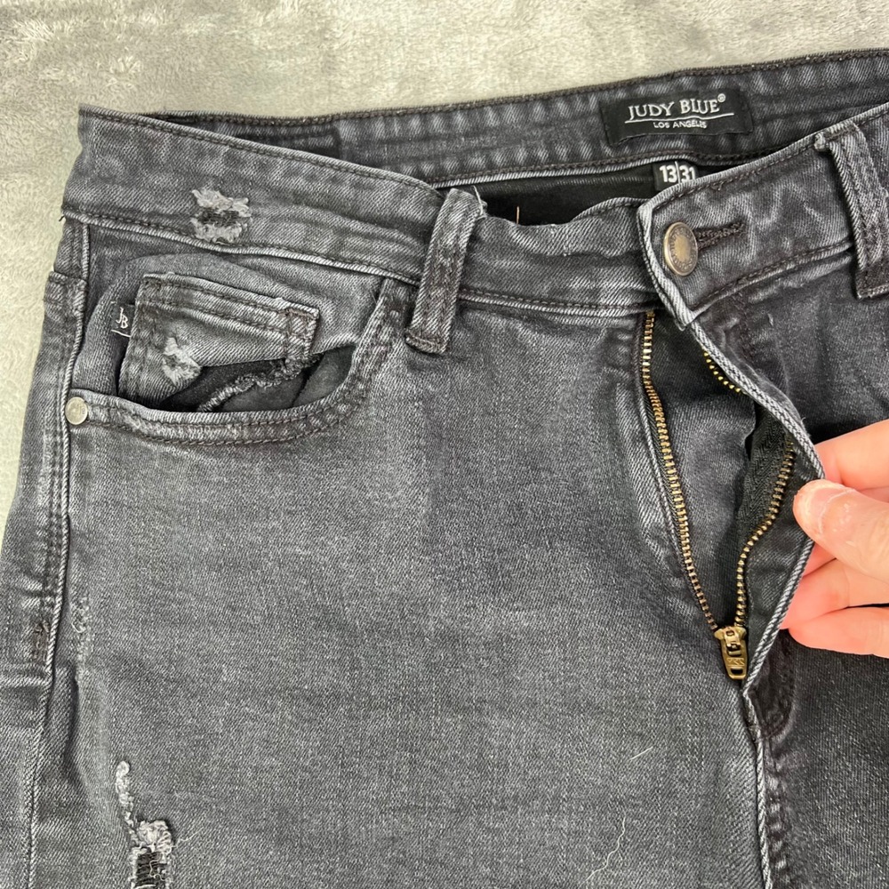 Judy Blue Boyfriend Jeans Womens 13/31 Black Solid Distressed Stretch Denim - Picture 6 of 16
